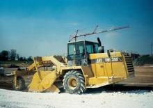 Машина за рециклиране на пътища - студено рециклиране Caterpillar SM 350