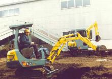 Мини екскаватори Yanmar B 17