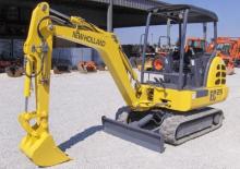 Мини екскаватори New Holland EC25