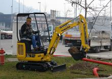 Мини екскаватори Komatsu PC16R-3HS
