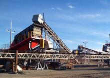 Мобилни скрининг инсталации (заводи) Sandvik UH412