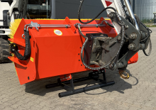 Монтирани машини за метене Adler BK 950-210