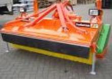 Монтирани машини за метене Holaras Gyros 220