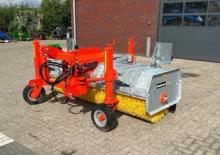 Монтирани машини за метене Holaras H 270 V