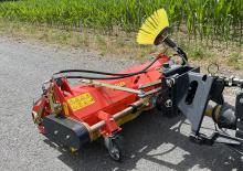 Монтирани машини за метене Adler K 450-150