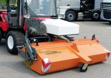 Монтирани машини за метене Bema Kommunal 600 Dual 2300