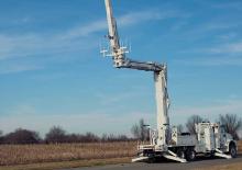 Монтирани на ремаркета повдигачи с подвижна стрела Altec AA55E-E88