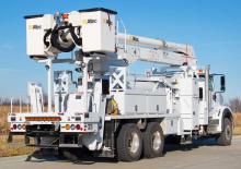 Монтирани на ремаркета повдигачи с подвижна стрела Altec AN55EOC-E88