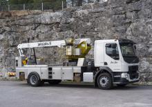 Монтирани на ремаркета телескопични подемници за стрели Bronto Skylift 16 1T 1
