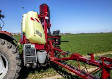 Монтируеми полеви пръскачки Hardi MEGA 1200