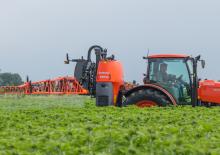 Монтируеми полеви пръскачки Kubota XMS110