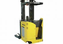 Мотокари с тесен проход VNA Komatsu FR15K-3
