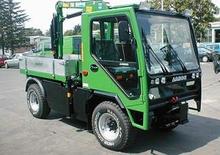 Общински многофункционални превозни средства на дизел Bertsche Ladog T 1400