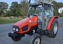 Общински многофункционални превозни средства на дизел Massey Ferguson MF 4315 (A)