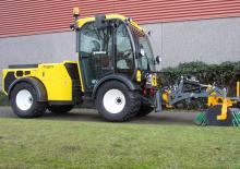 Общински многофункционални превозни средства на дизел Multihog MX 120