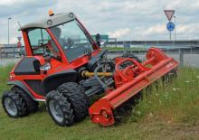 Общински многофункционални превозни средства на дизел Aebi TT 210