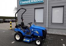 Общински многофункционални превозни средства на дизел New Holland TZ 21