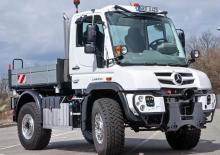 Общински многофункционални превозни средства на дизел Unimog U 216