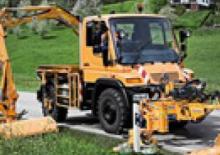Общински многофункционални превозни средства на дизел Unimog U 400