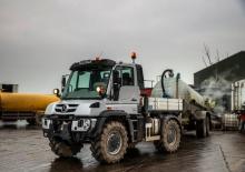 Общински многофункционални превозни средства на дизел Unimog U 423
