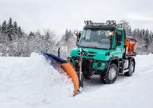 Общински многофункционални превозни средства на дизел Unimog U 427