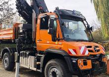 Общински многофункционални превозни средства на дизел Unimog U 527