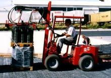 Общински многофункционални превозни средства на дизел Grünig Uni Truck 4 W 1005