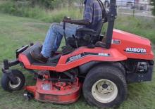 Общински многофункционални превозни средства на дизел Kubota ZD 28