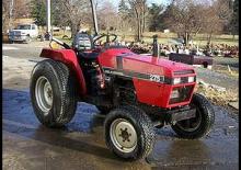 Общински трактори Case IH 275