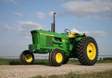 Общински трактори John Deere 4020
