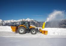 Трактори 4WD (задвиждане на четирите колела) Steyr 4115 Kompakt Hilo Profi