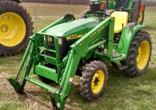 Общински трактори John Deere 4200 HST