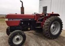 Общински трактори Case IH 695