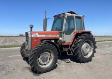 Общински трактори Massey Ferguson 699