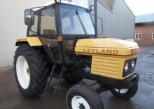 Общински трактори Leyland 802