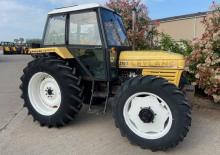 Общински трактори Leyland 804