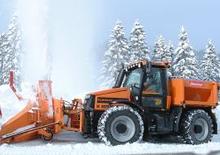 Общински трактори JCB Fastrac 2140