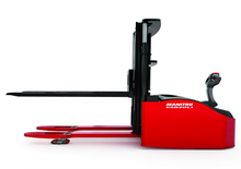Уоки стакери Manitou ES 820 LI