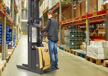 Палетни колички с платформа за повдигане на палети Caterpillar NSV16P(I)