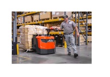 Пешеходна палетна количка Linde EW30