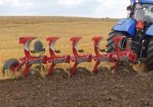 Плугове Unia Ibis XXLH 4+ Corn