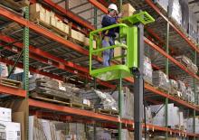 Подемници с единична вертикална мачта Lift-A-Loft Vertex 15