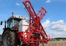 Монтируеми полеви пръскачки Unia Lux 812 XL