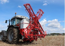 Прикачни полеви пръскачки Unia Lux 815 
