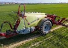 Прикачни полеви пръскачки Hardi NAVIGATOR 4000