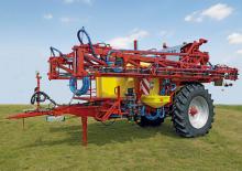 Прикачни полеви пръскачки Beyne PLK 4200/40