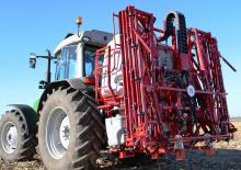 Прикачни полеви пръскачки Unia Rex 1018 XL