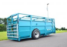 Ремаркета за превоз на добитък Rolland ROLLVAN 64