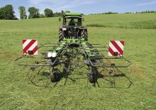Ротационни сенообръщачки DEUTZ-FAHR CoM 6822