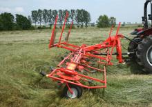 Ротационни сенообръщачки Kuhn GF 6502